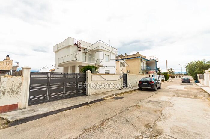 Appartamento trilocale in vendita in Manfredonia