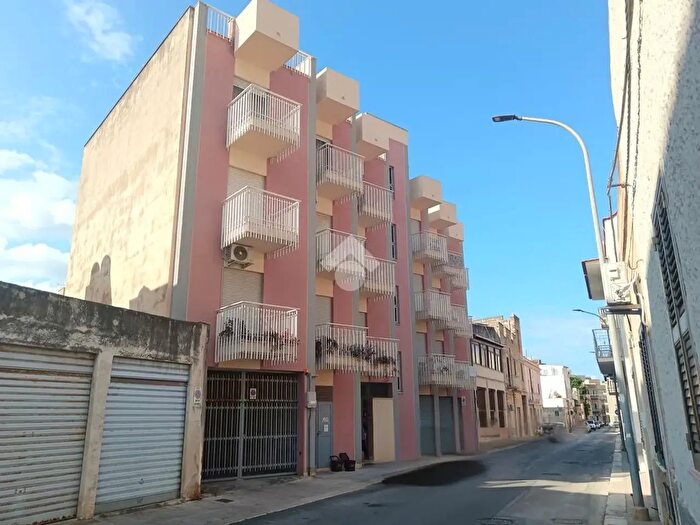 Appartamento quadrilocale in vendita in Via Clemente Giuseppe, Erice