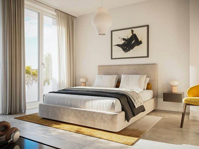 Appartamento quadrilocale in affitto in Via Antonio Tolomeo Trivulzio, De Angeli, Milano