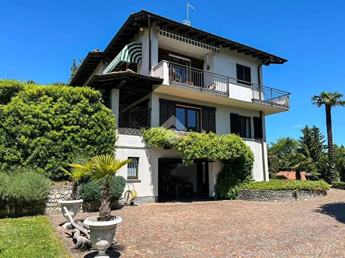 Appartamento trilocale in vendita in Via C Goldoni, Varese