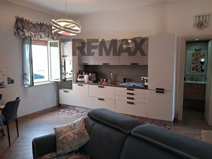 Appartamento trilocale in vendita in Via Repubblica, Afragola