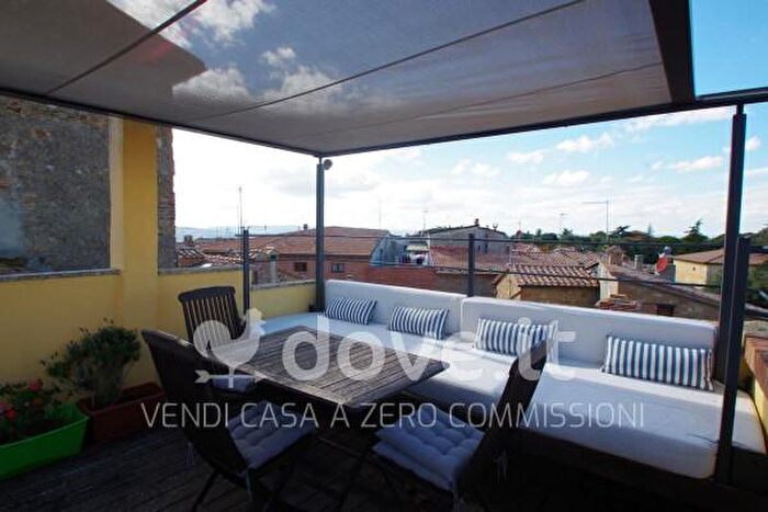 Appartamento con 6 locali in vendita in Via della Fortuna Snc, Pienza