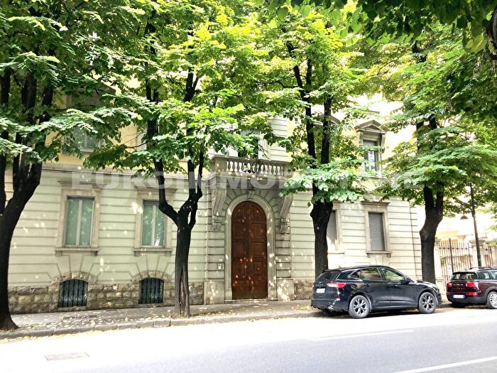 Appartamento trilocale in affitto in VIA DEI MILLE, Loggia Garibaldi, Brescia