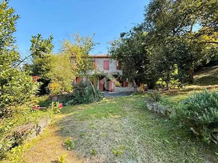 Casa con 5 locali in vendita in Via Contea, Teolo