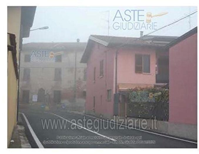 Casa con 6 locali in vendita in Via Zanardelli, Alfianello