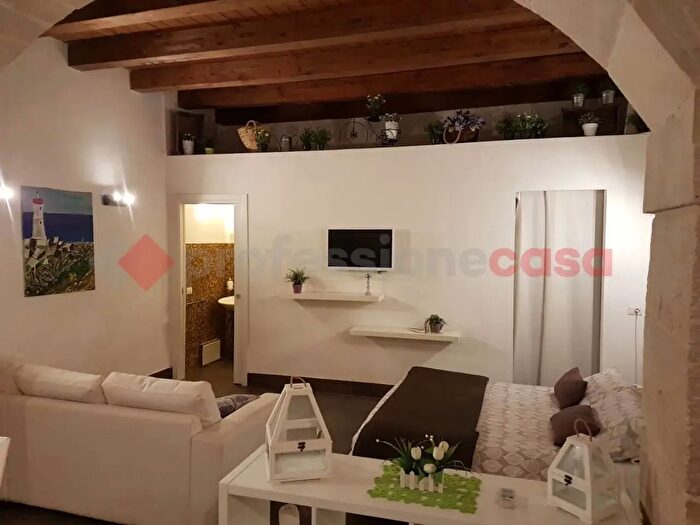 Appartamento con 5 locali in vendita in Ronco Cutali, Siracusa