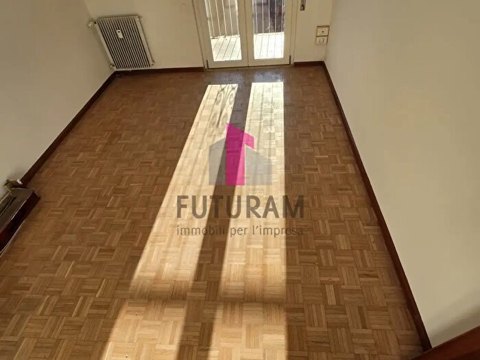 Appartamento quadrilocale in affitto in Ponte degli Angeli, Vicenza