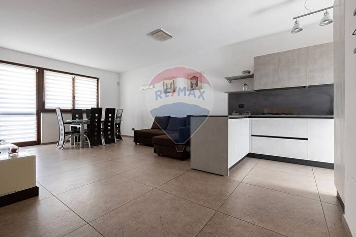 Casa quadrilocale in vendita in Via Costa d, Busto Arsizio