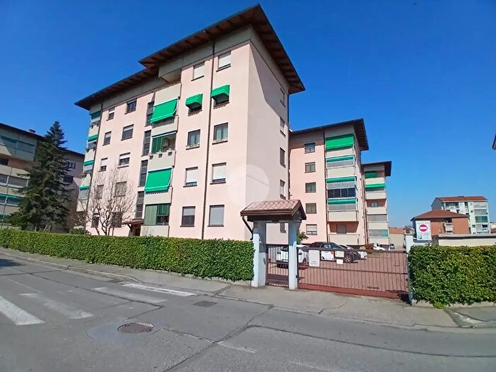 Appartamento quadrilocale in vendita in Via di Vittorio, Settimo Torinese