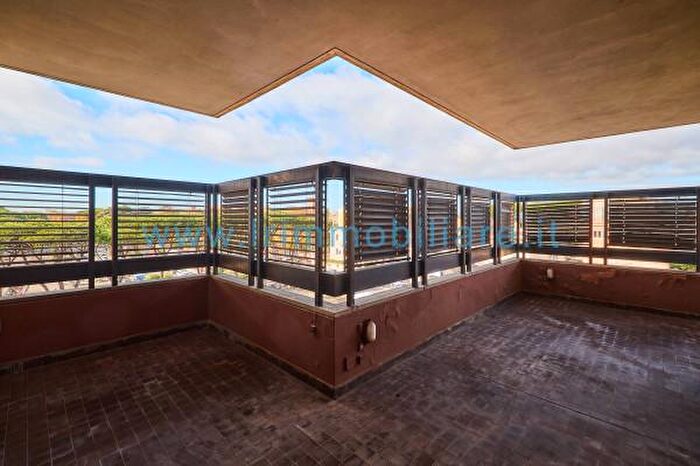 Appartamento con 6 locali in vendita in Via Aurelia, Roma