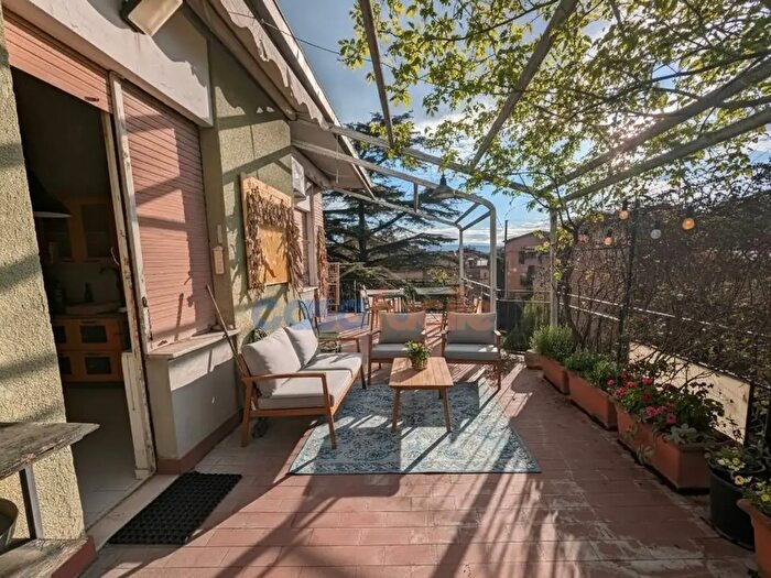 Appartamento quadrilocale in vendita in Pascarella, Terni