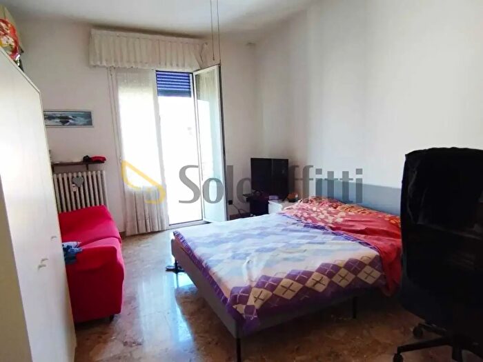 Appartamento quadrilocale in affitto in Via Nino Cappelli, Modena