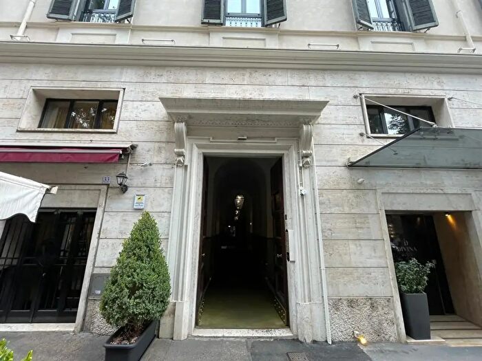 Appartamento bilocale in vendita in Roma