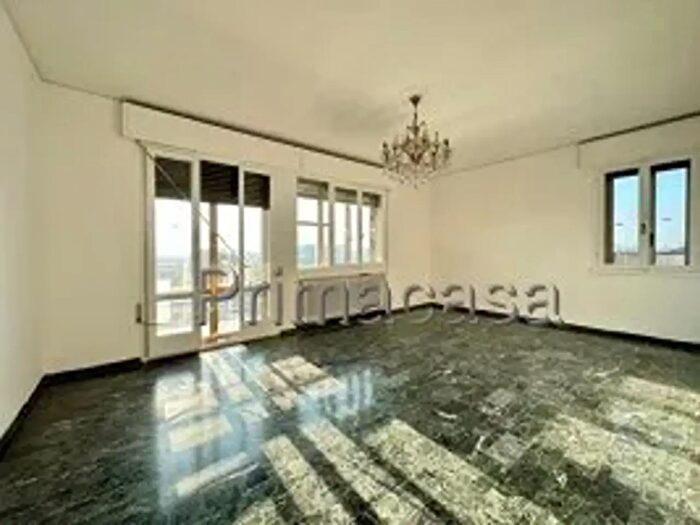 Appartamento con 9 locali in vendita in Viale San Marco b, Venezia