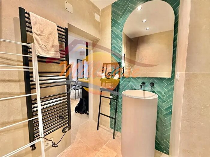 Appartamento bilocale in vendita in Via della Giudecca, Siracusa