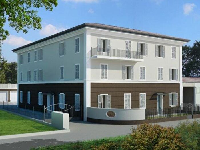 Appartamento trilocale in vendita in Mirandola