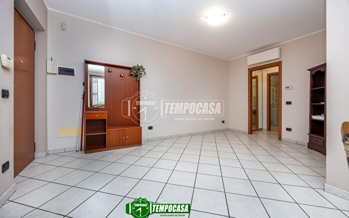 Appartamento bilocale in vendita in Via Giotto, Masate