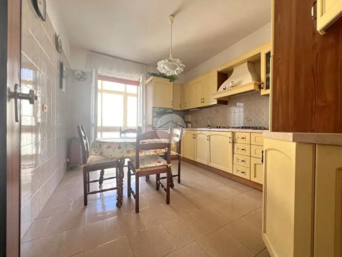 Appartamento quadrilocale in vendita in Via Aurelio Nicolodi, Sassari