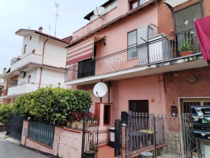 Appartamento monolocale in vendita in Via della Pace, Monterotondo