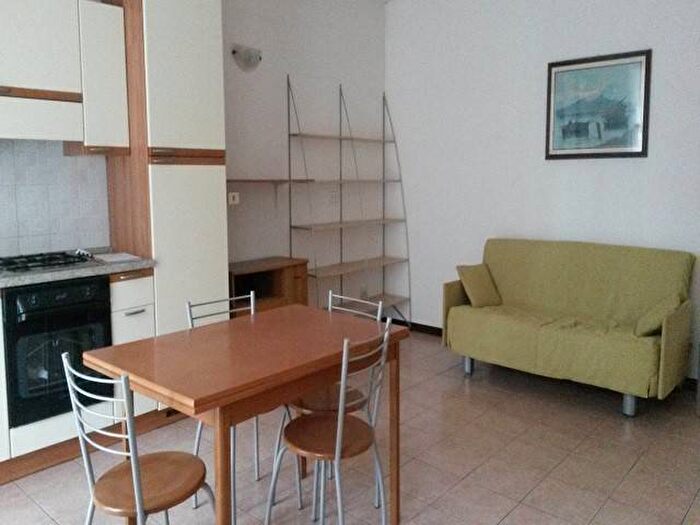 Appartamento monolocale in affitto in Via Alessandro Volta, Cardano al Campo