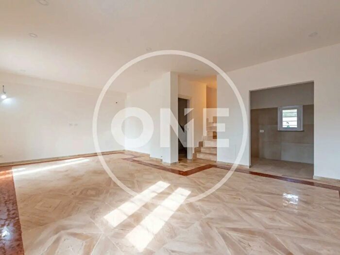 Casa con 5 locali in vendita in Via Giuseppe Verdi, Lariano