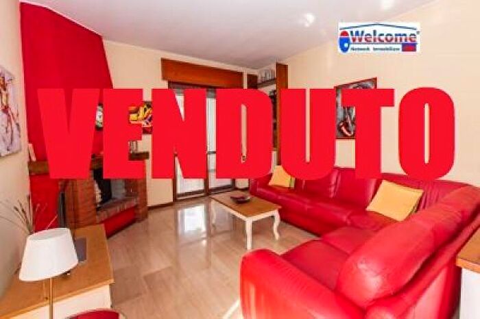 Appartamento quadrilocale in vendita in Via Aquileia, Rho