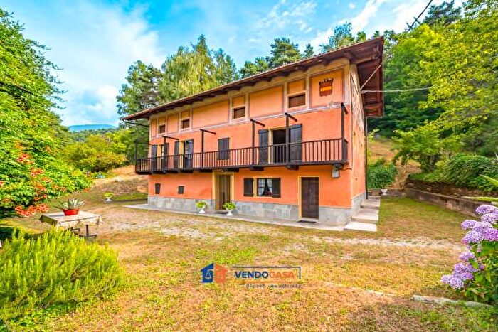 Casa quadrilocale in vendita in Strada Casette, Roccabruna