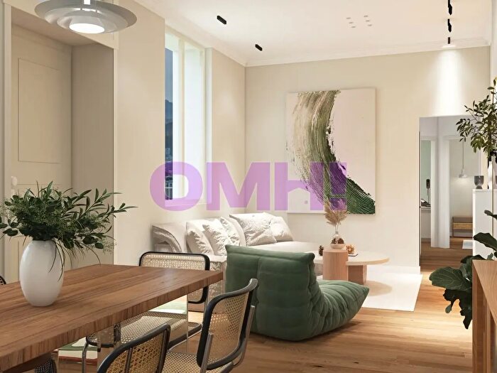 Appartamento trilocale in vendita in Via Mazzini, Cavaria Con Premezzo