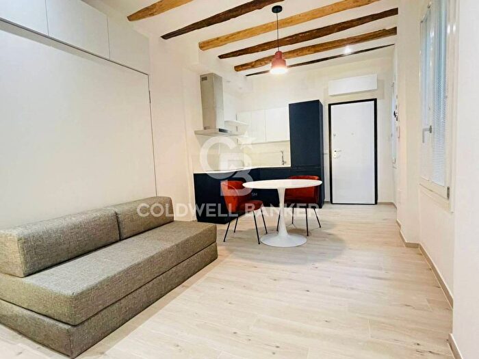 Appartamento monolocale in affitto in Via Saragozza, Saragozza dentro le Mura, Bologna