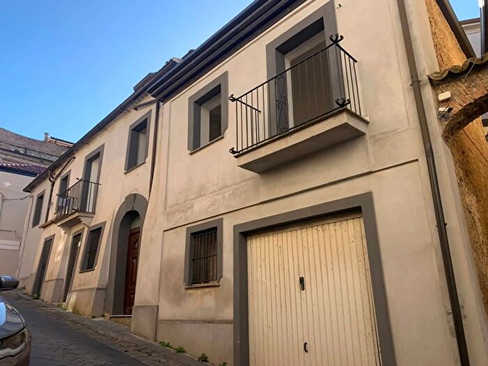 Appartamento quadrilocale in vendita in Via Michele Morelli Vibo Valentia, Vibo Valentia