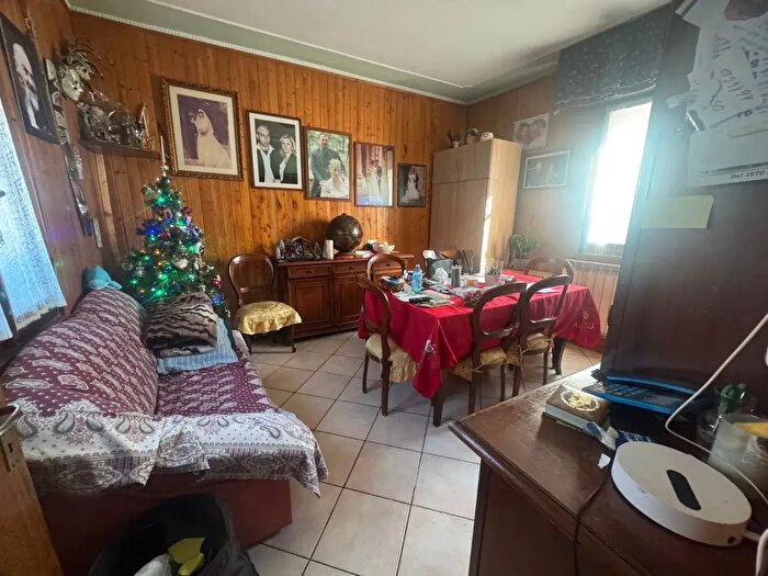 Appartamento con 5 locali in vendita in Viale Mazzini, Sassuolo