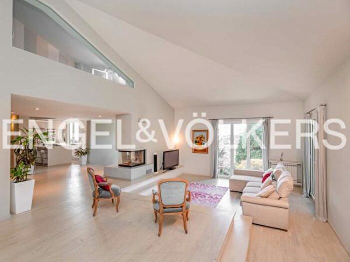 Casa con 6 locali in vendita in San Fermo Della Battaglia