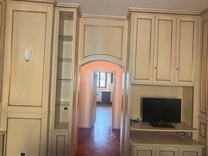 Appartamento con 5 locali in affitto in Via Carlo Matteucci, Landi, Pisa