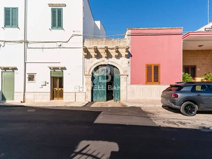 Casa con 5 locali in vendita in Via Vito Chiga, Zollino