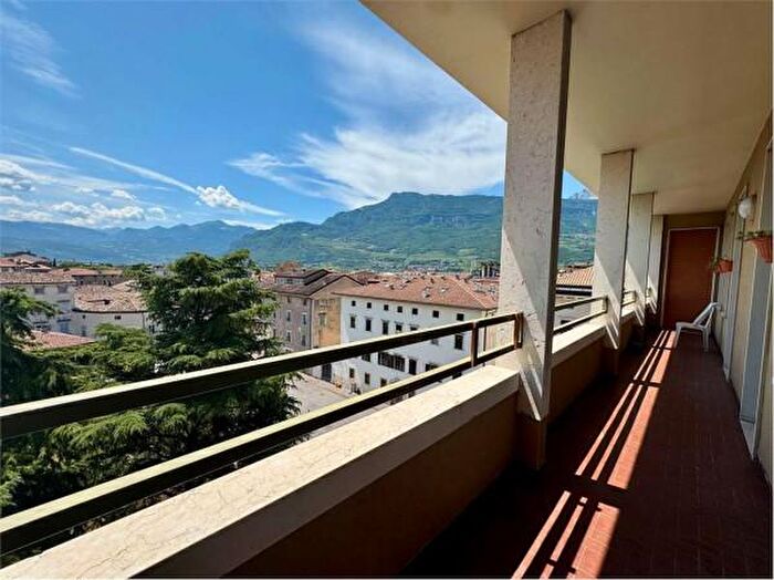 Appartamento quadrilocale in vendita in Rovereto