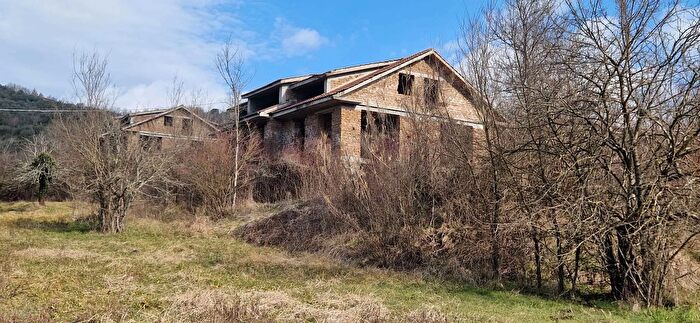 Casa con 10 locali in vendita in Via Valcomperta, Sora