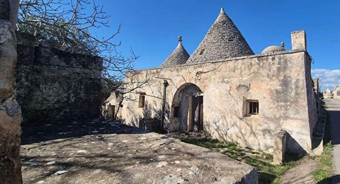 Casa trilocale in vendita in Cisternino