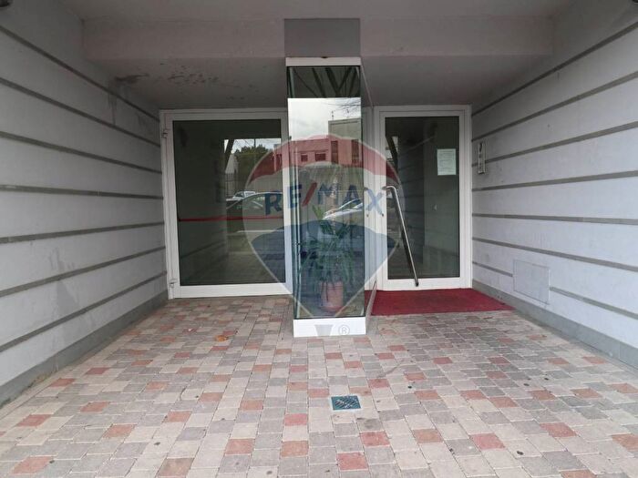 Appartamento con 5 locali in affitto in Centro, Matera