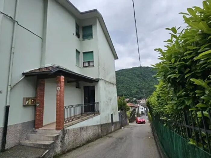 Appartamento quadrilocale in vendita in Via Bertogna, Omegna