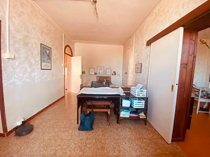 Appartamento con 5 locali in affitto in Borgo Mantovano