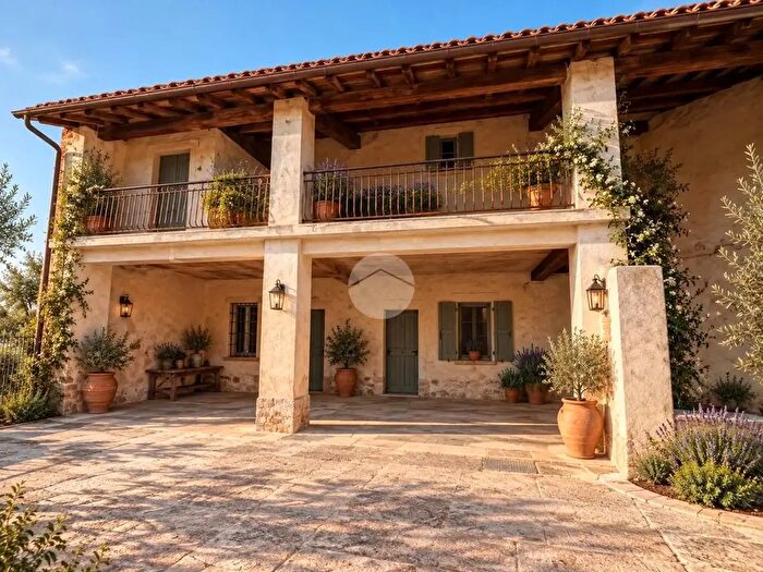 Casa con 5 locali in vendita in Via Provinciale, Sergnano