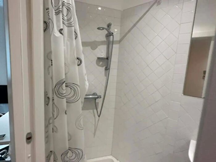 Appartamento monolocale in affitto in Via Privata Chioggia, Milano