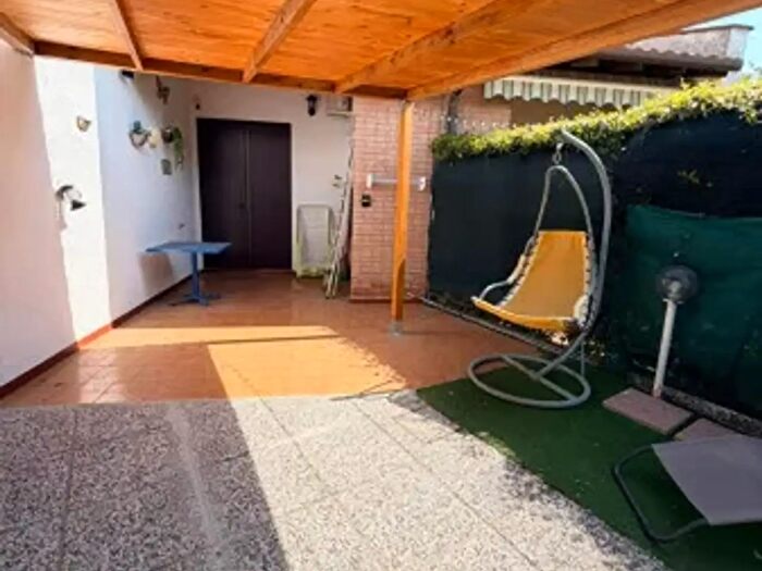 Casa trilocale in vendita in Via Modena, Comacchio