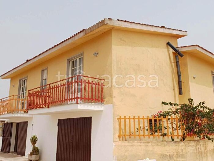 Casa con 10 locali in vendita in Marsala