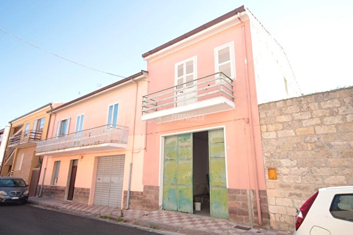 Appartamento quadrilocale in vendita in Ittiri