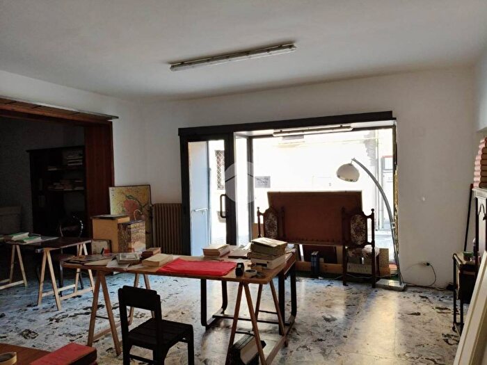 Appartamento bilocale in affitto in VIA ROMA, Centro, Trinità