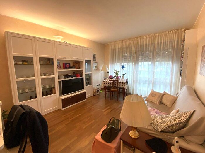 Appartamento bilocale in affitto in Via Broni, Vigentino Fatima, Milano