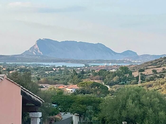 Casa trilocale in vendita in Vico La Janna di La Chessa, San Teodoro