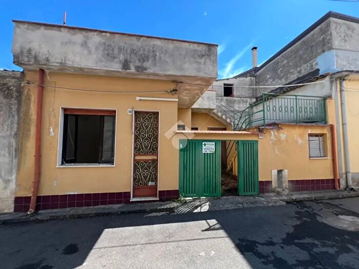 Casa trilocale in vendita in Via Pacinotti, Giarre