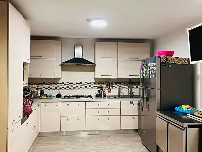 Casa quadrilocale in vendita in Via dei Cacciatori, Mira